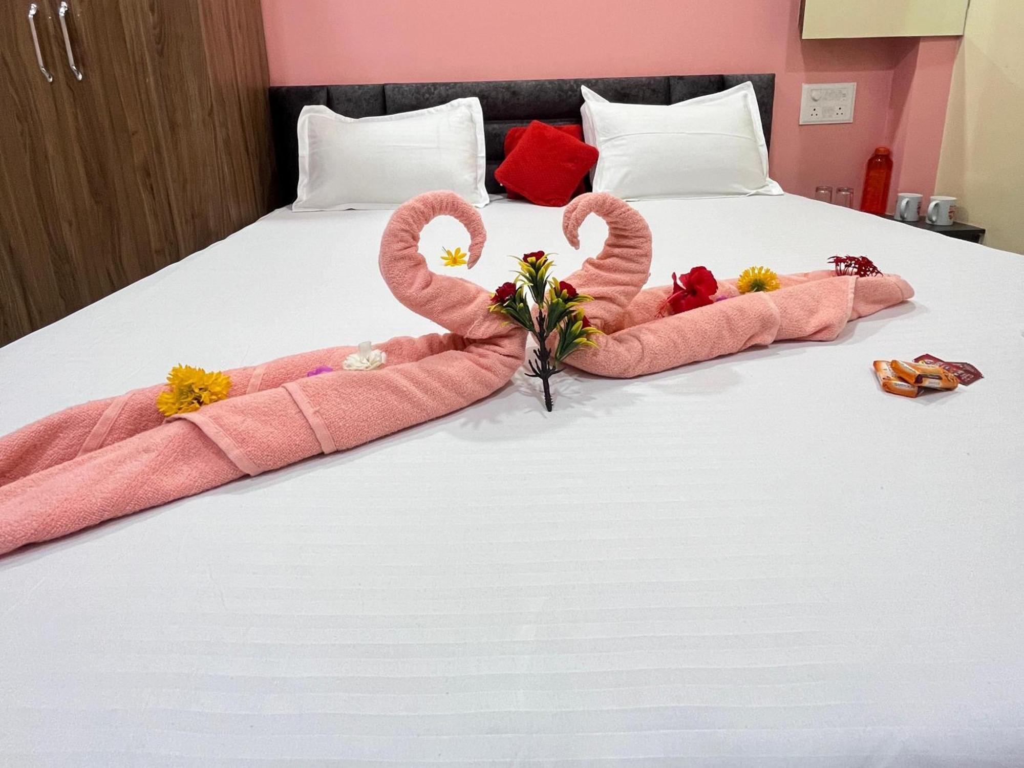 Jai Swaminarayan Delux Homestay Garudeshwar 외부 사진